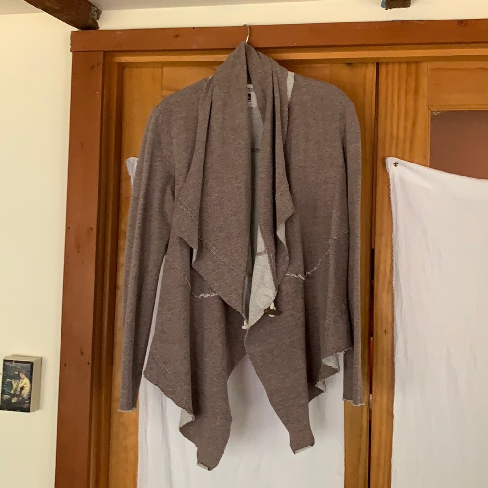 QSW Cardigan